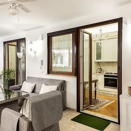 Menotti Elegant Apartment By 101Flats Rome Exterior photo